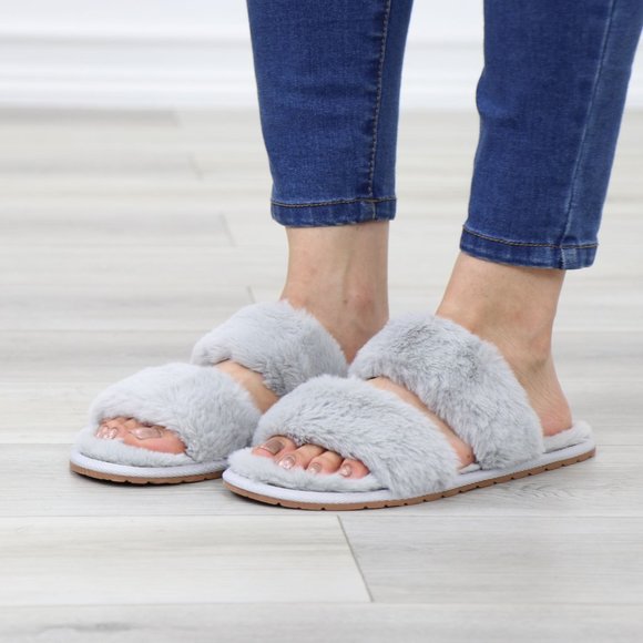 Grey Puff Fuzzy Furry Fluffy Slip On Plush Slippers Double Strap - Picture 13 of 13